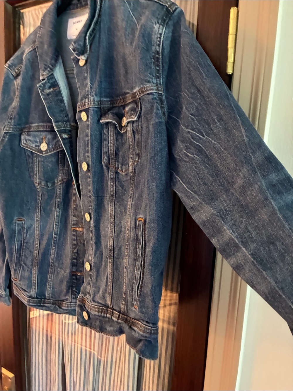 Old Navy Blue Denim Jean Jacket - Picture 5 of 6